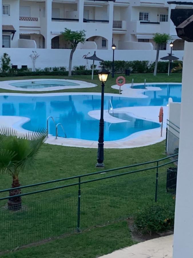 Residencial Duquesa Fase 1 Apartman Manilva Kültér fotó
